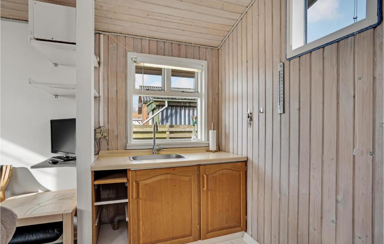 3 Bedroom Lovely Home In Give Uve Экстерьер фото